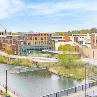 Gold En Suite River View - Image 5